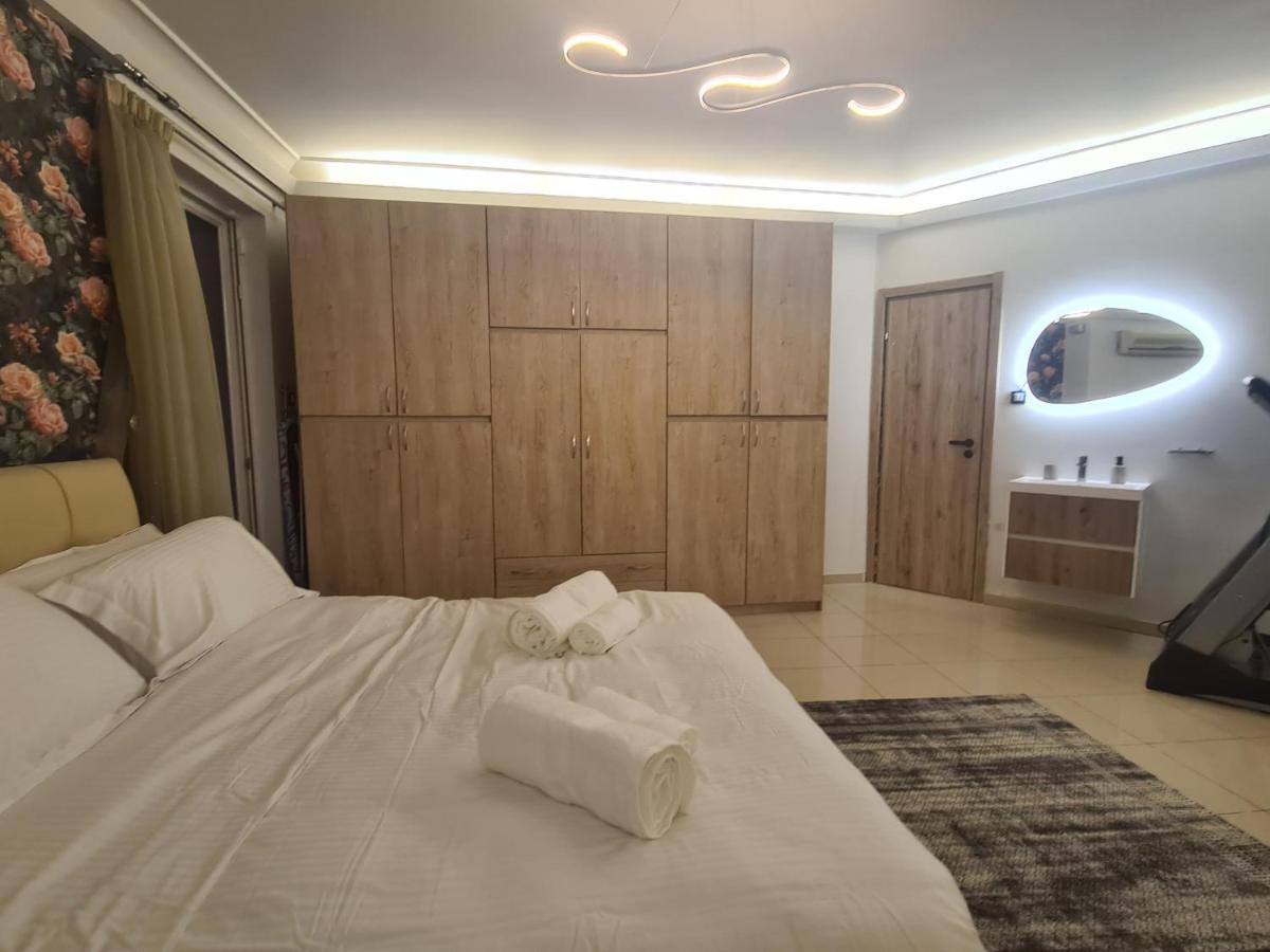 Sunny Home Private Jacuzzi Hydromassage Acropolis & Lycabettus Far View Parking 300M Metro Peristeri Афины Экстерьер фото