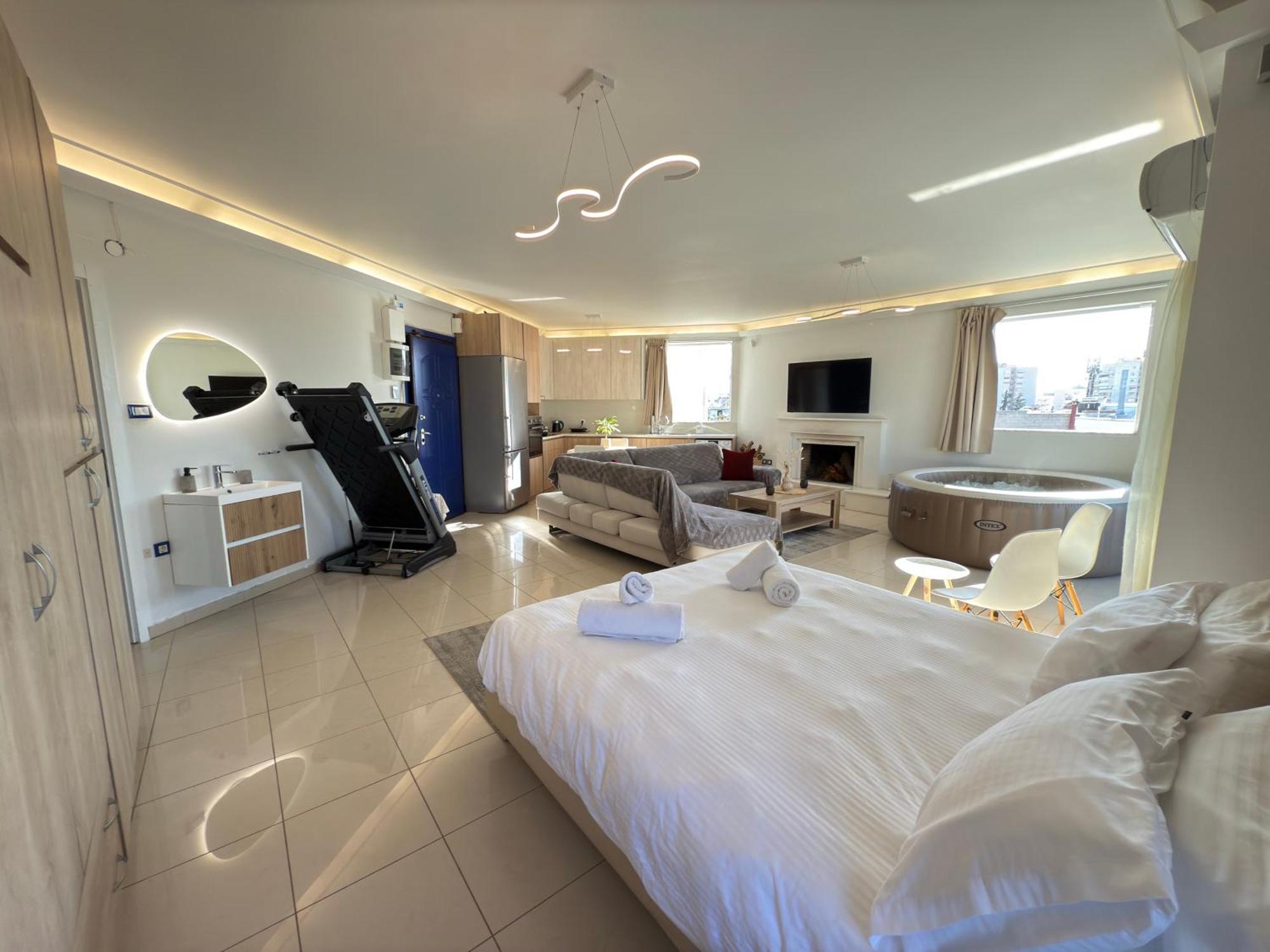 Sunny Home Private Jacuzzi Hydromassage Acropolis & Lycabettus Far View Parking 300M Metro Peristeri Афины Экстерьер фото