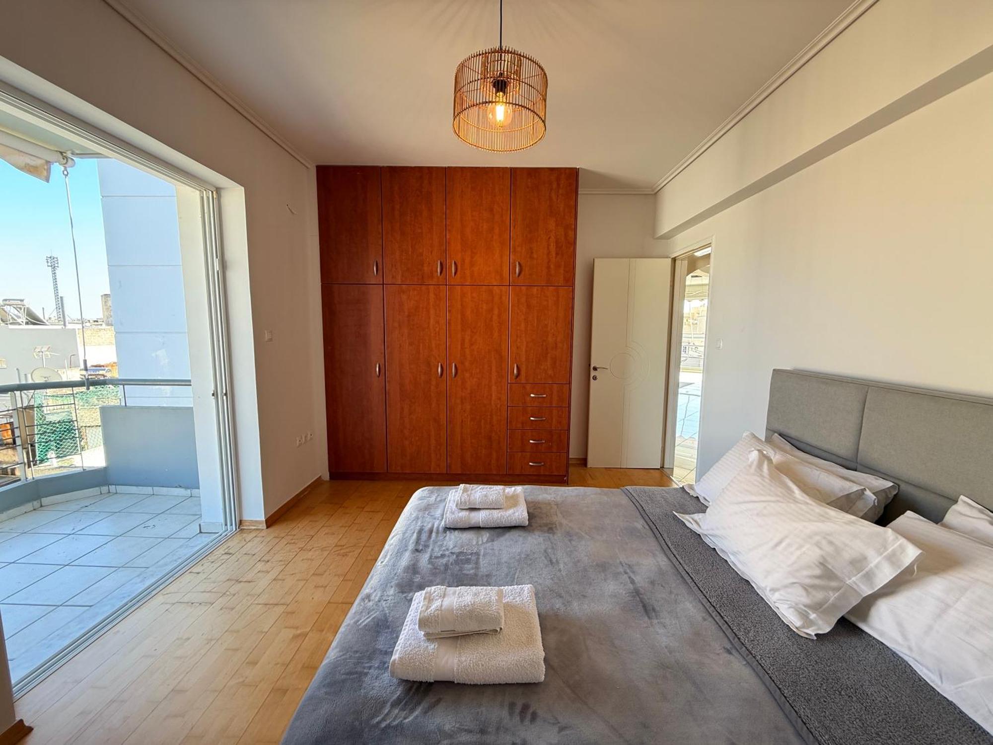 Sunny Home Private Jacuzzi Hydromassage Acropolis & Lycabettus Far View Parking 300M Metro Peristeri Афины Экстерьер фото