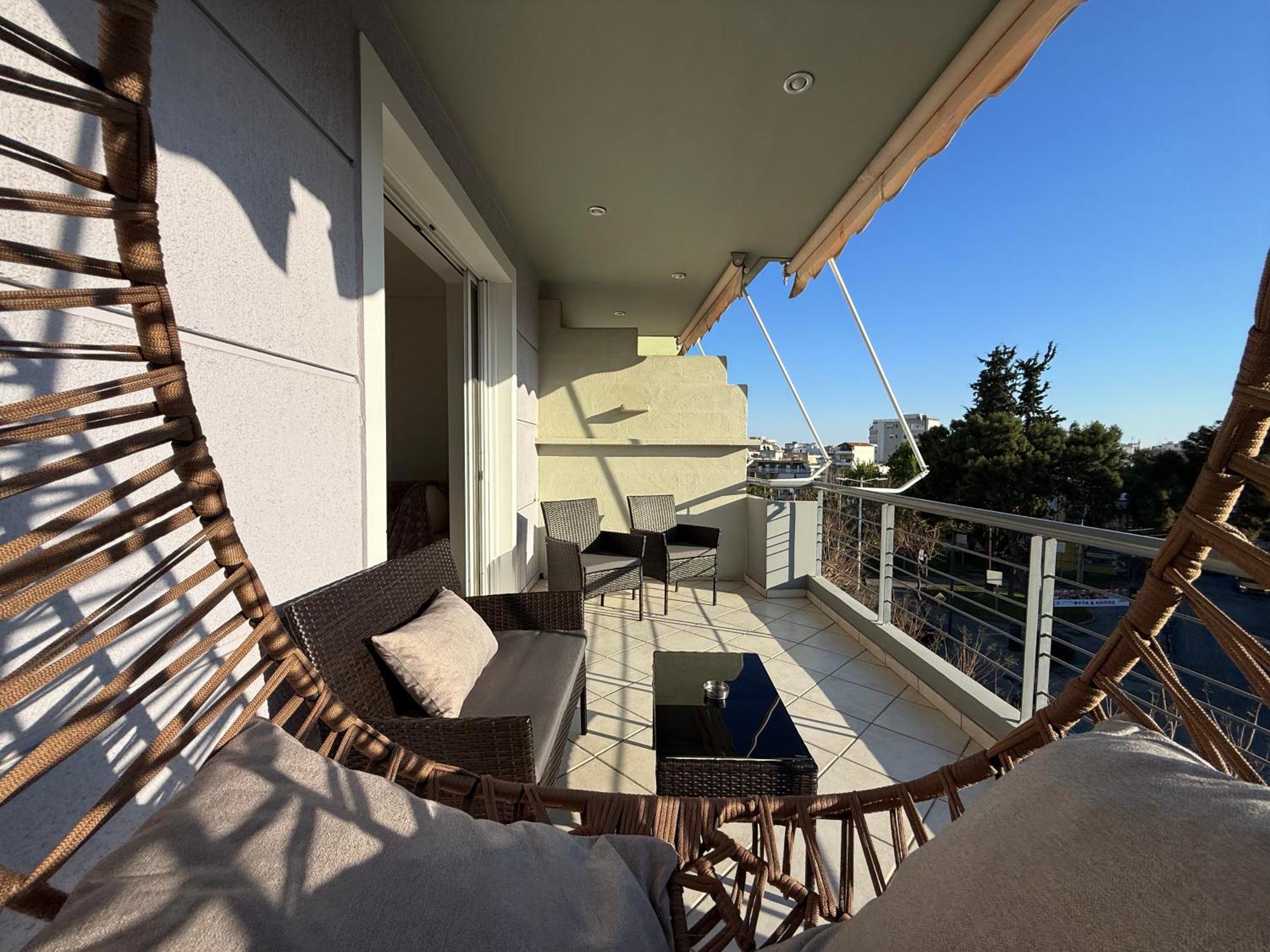 Sunny Home Private Jacuzzi Hydromassage Acropolis & Lycabettus Far View Parking 300M Metro Peristeri Афины Экстерьер фото